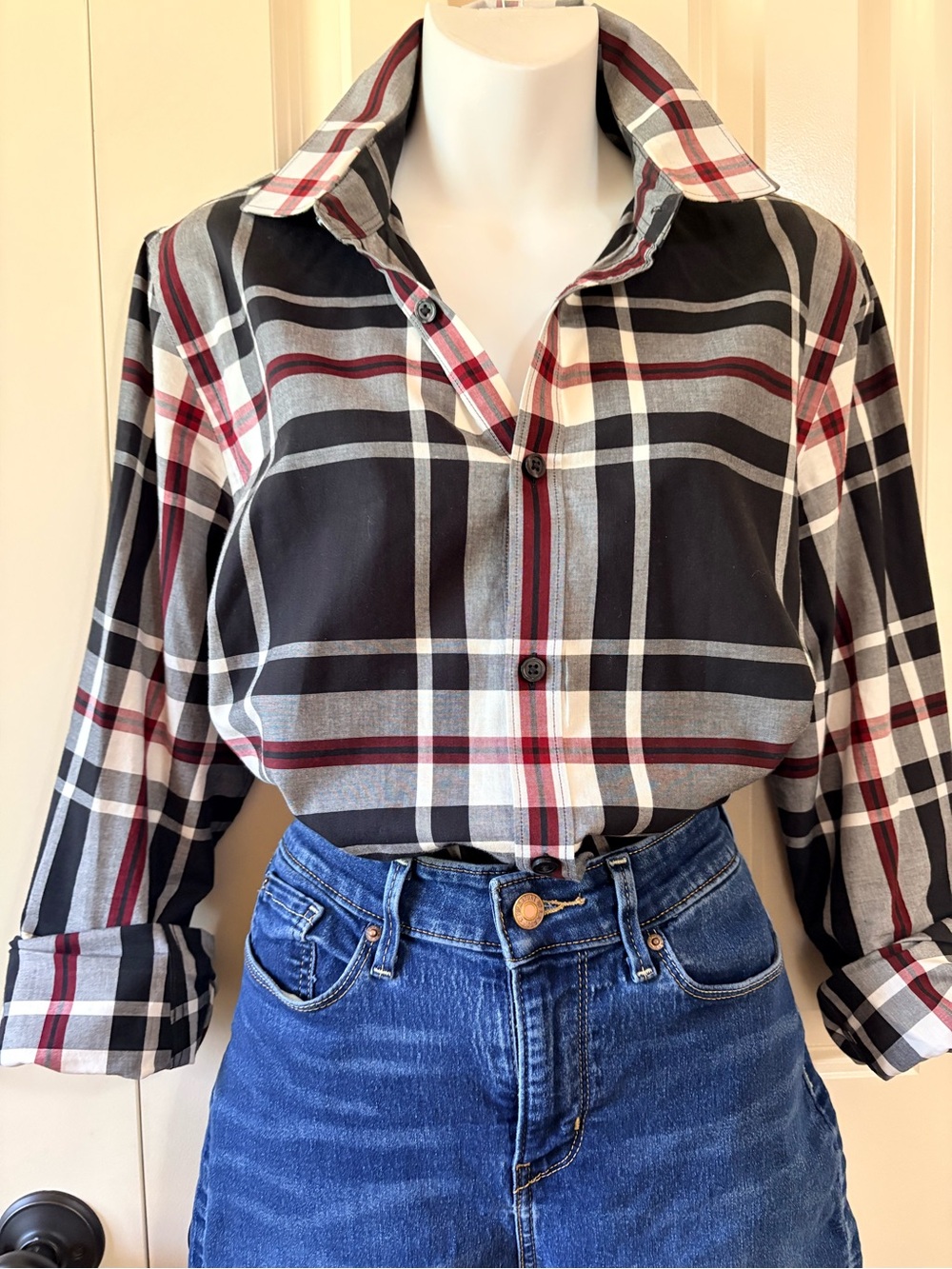 Boyfriend (unisex) Plaid Button-Down Shirt - Black, size M